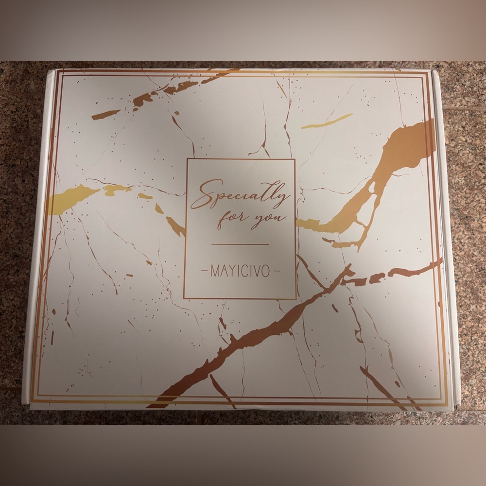 NWT Wedding Gift Box - Picture 4 of 5